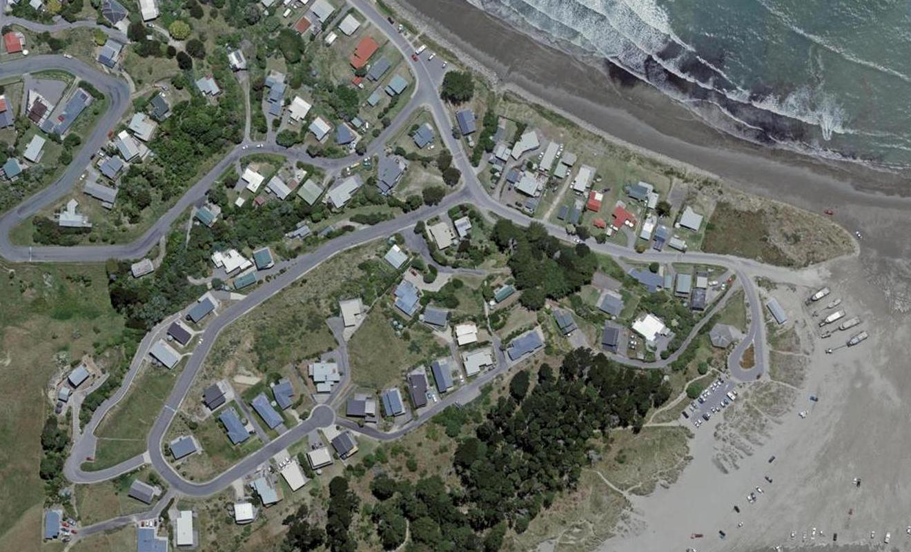 7 Balfour Crescent, Castlepoint, Tinui - Carousel 1