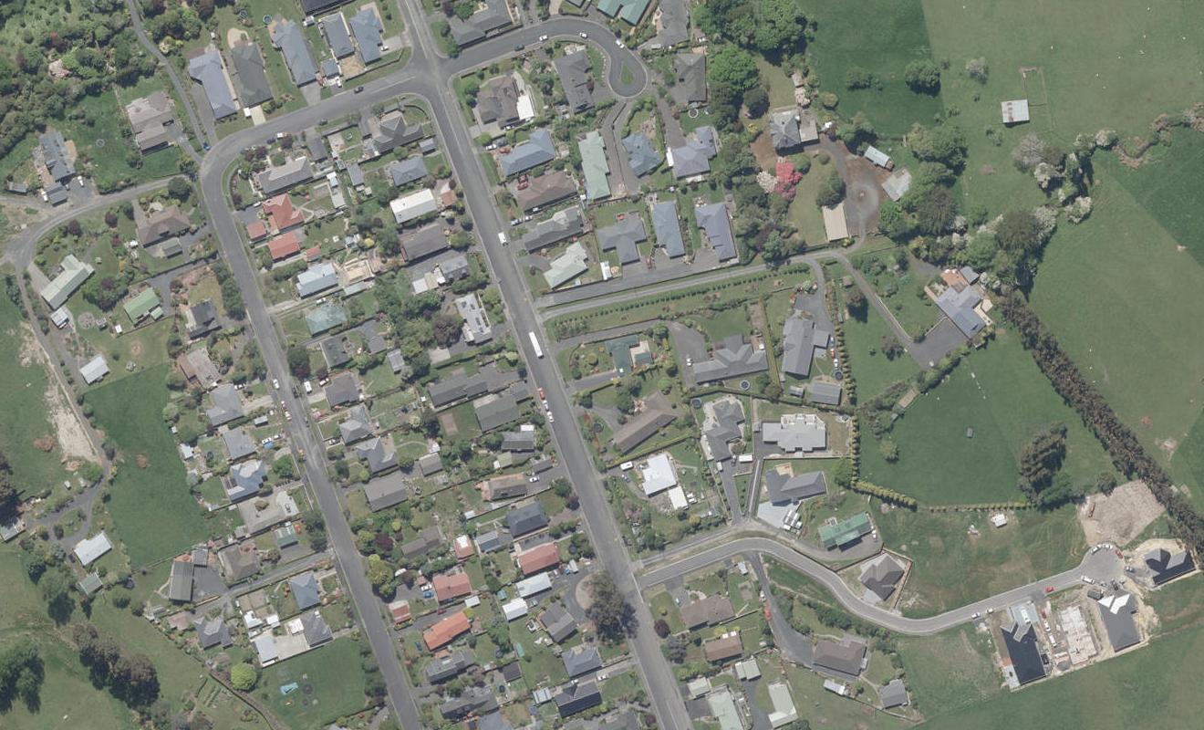 111 North Taieri Road, Abbotsford, Dunedin - Carousel 1