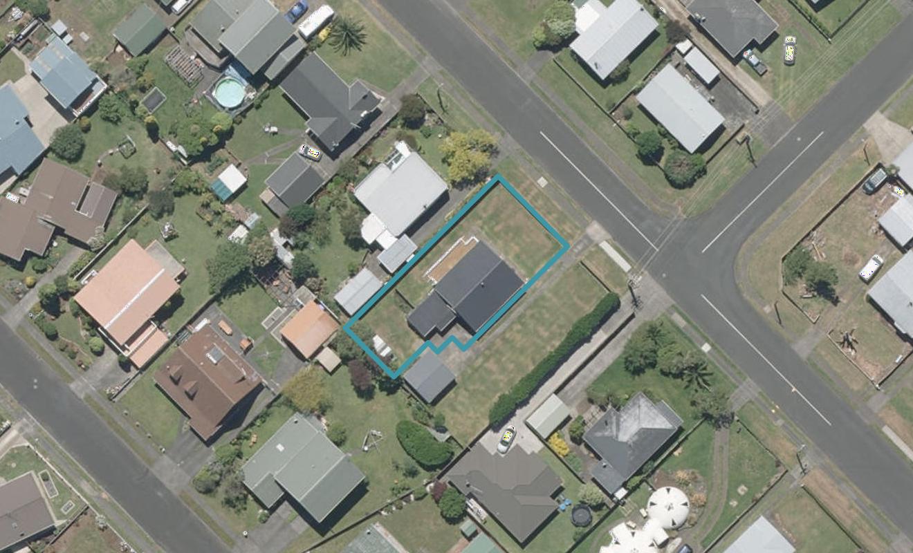 63 Surrey Road, Springvale, Whanganui - Carousel 1