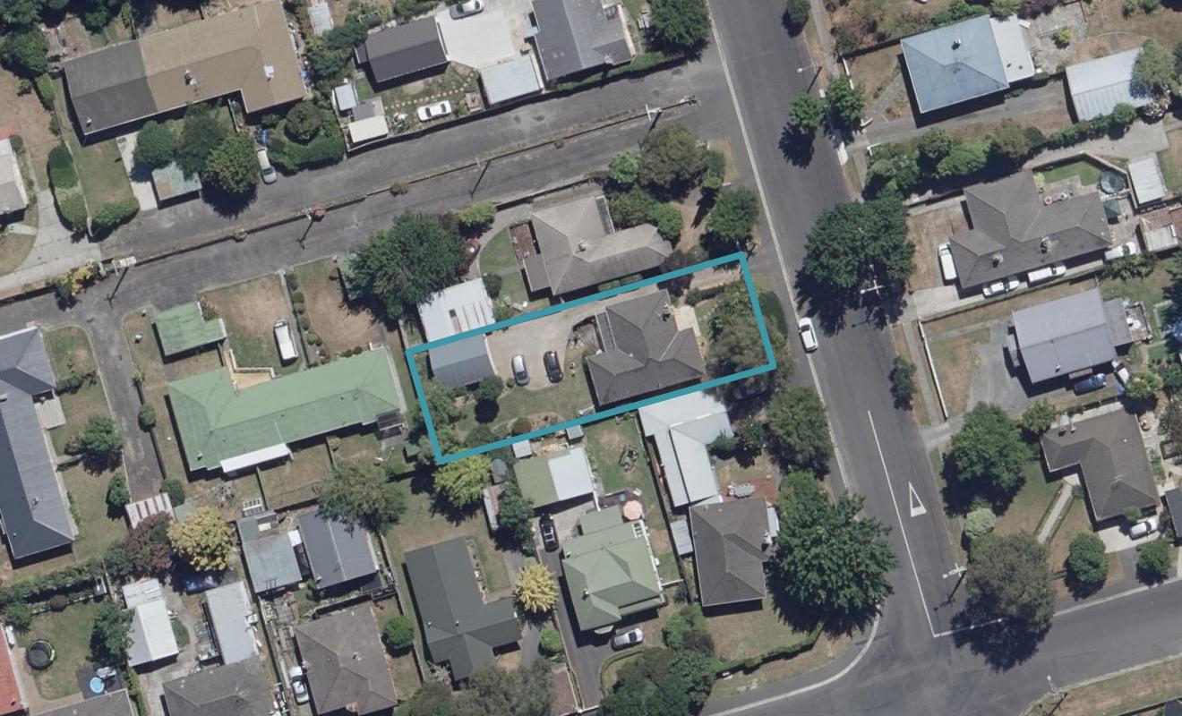 59 Fox Street, Hamilton East, Hamilton - Carousel 1
