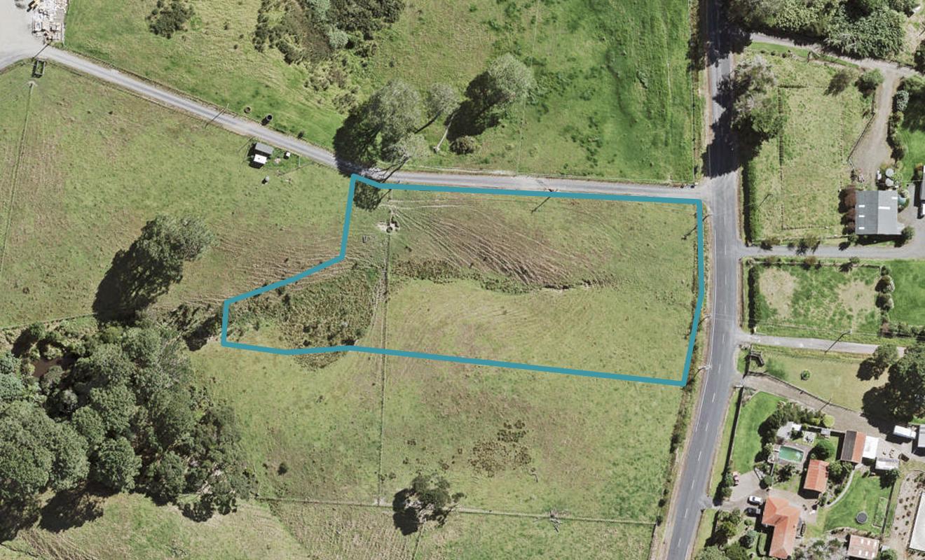 96 Amreins Road, Waitakere, Auckland - Carousel 1