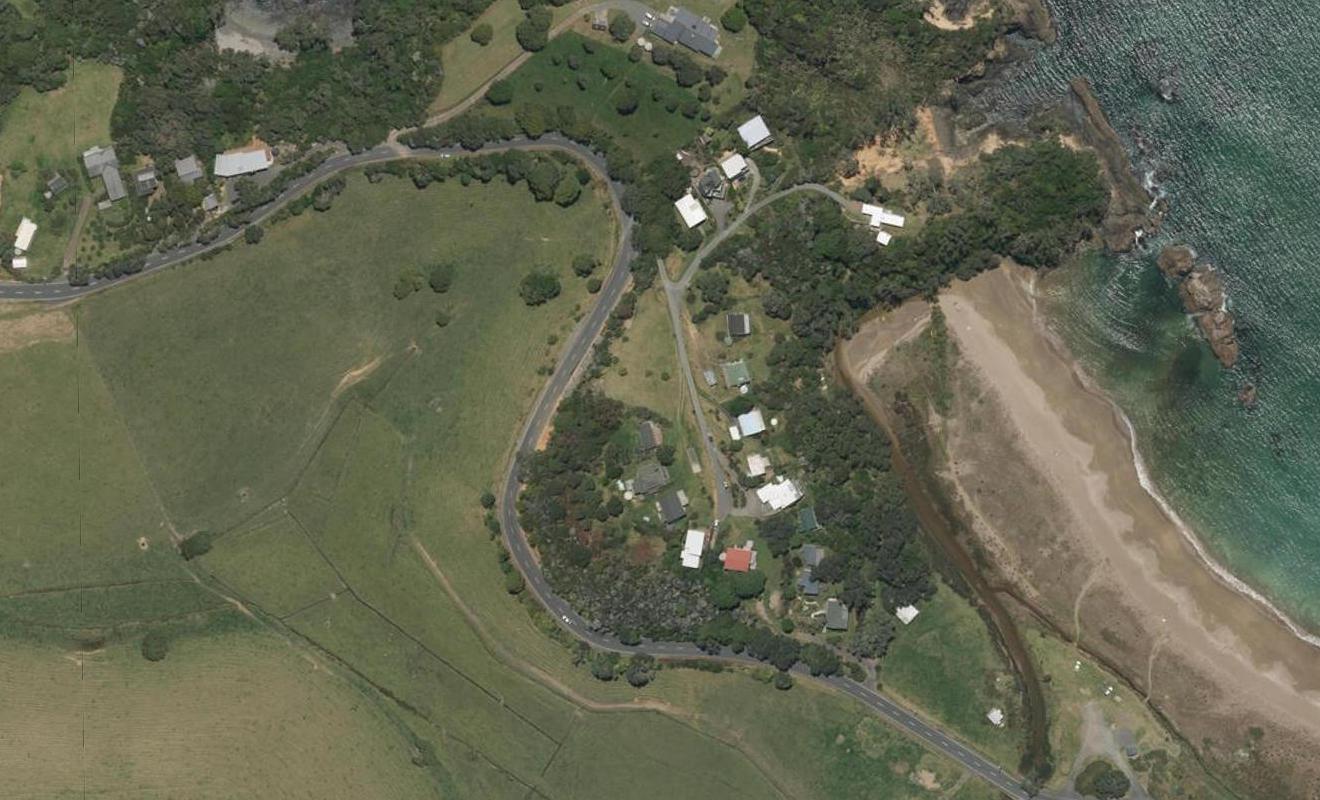6 Woolley Street, Matapouri, Whangarei - Carousel 1