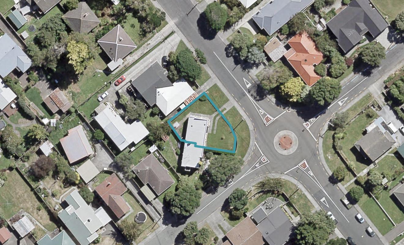 16 Guthrie Street, Waterloo, Lower Hutt - Carousel 1