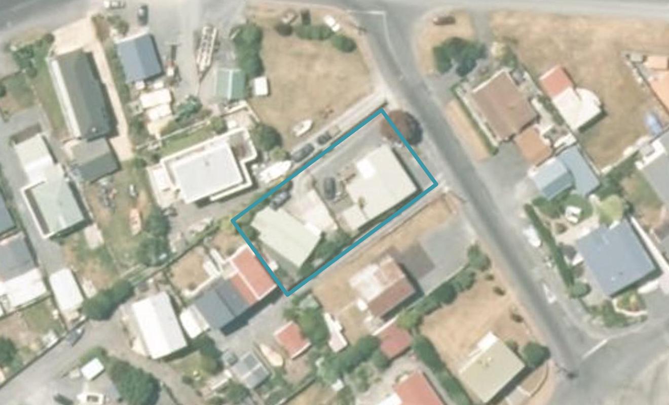 2/1 Weka Road, SOUTH BAY, KAIKOURA - Carousel 1