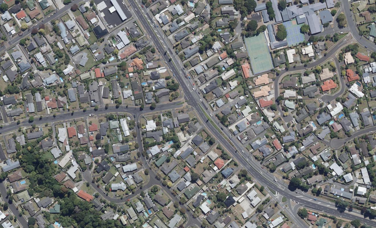 316 Cambridge Road, Hillcrest, Hamilton - Carousel 1