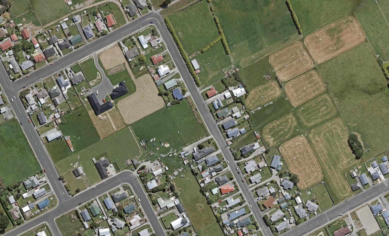 29 Severn Street, Clifton, Invercargill - Carousel 1