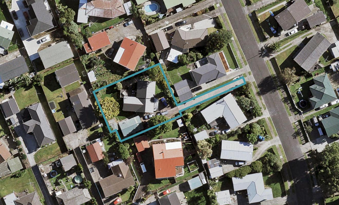 27 Feasegate Street, Manurewa, Auckland - Carousel 1