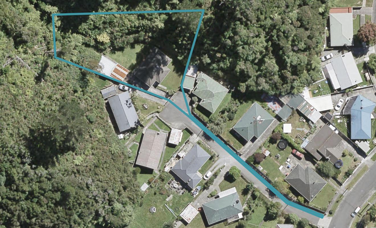 31 Shackleton Grove, Stokes Valley, Lower Hutt - Carousel 1