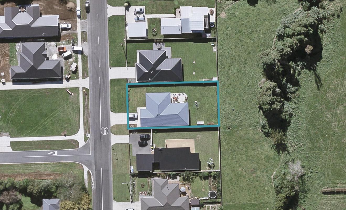 505 Richmond Road, Lepperton, New Plymouth - Carousel 1