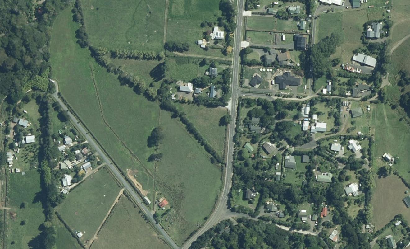 300 State Highway 25, WHITIANGA - Carousel 1