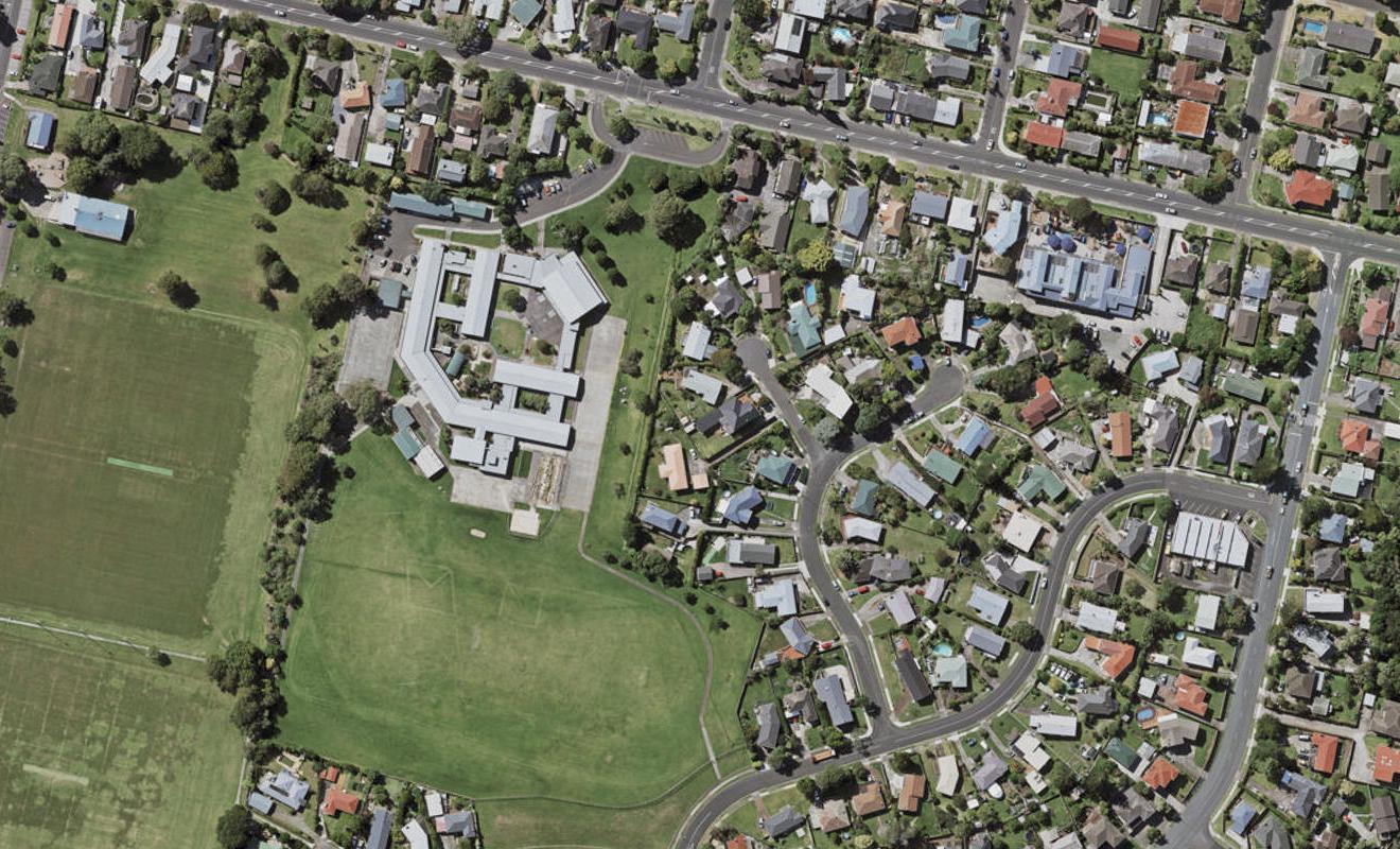6E Rosina Place, Pakuranga, Auckland - Carousel 1