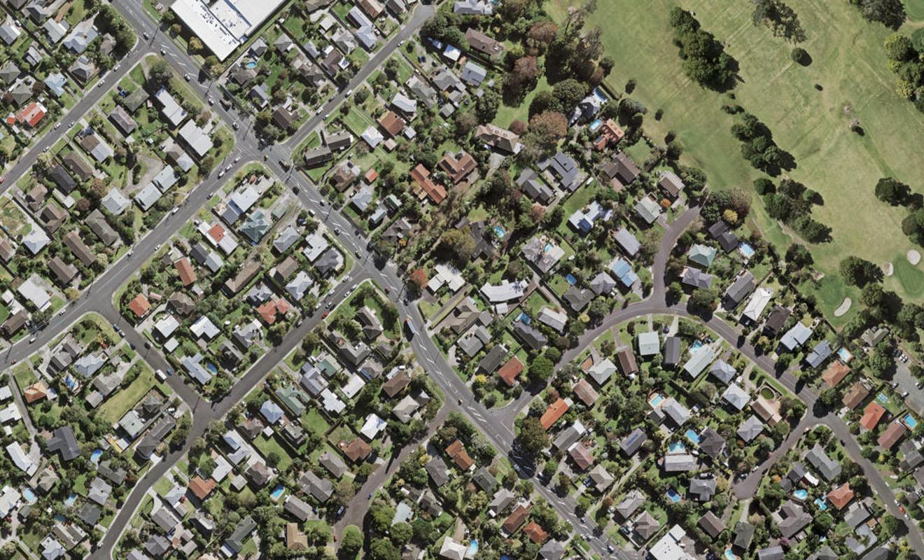 1/79 Sunnybrae Road, Hillcrest, Auckland - Carousel 1