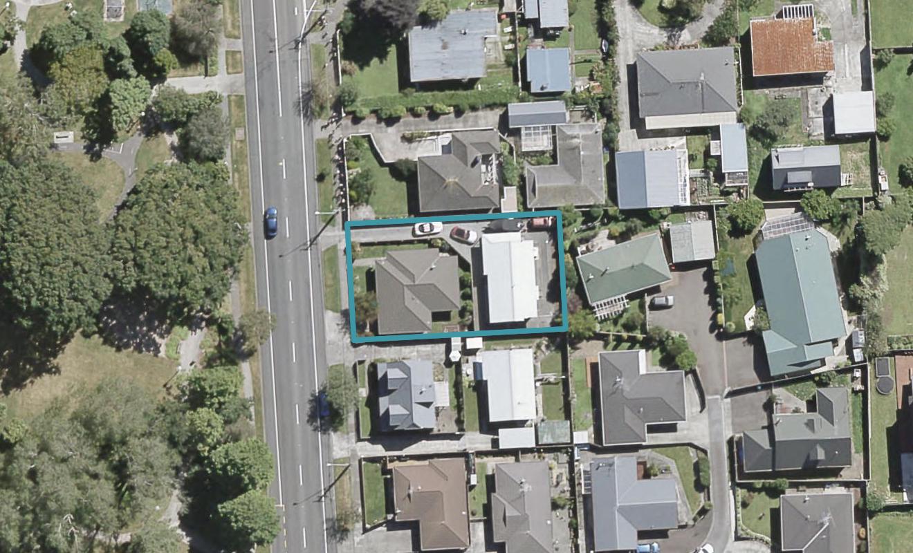1/225 Stokes Valley Road, Stokes Valley, Lower Hutt - Carousel 1