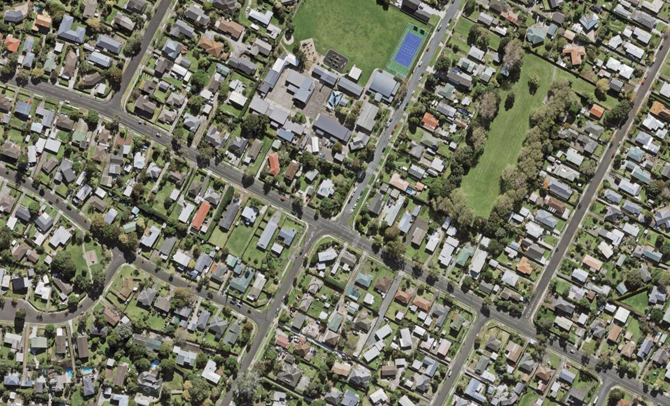 21 House Avenue, Mangere Bridge, Auckland - Carousel 1