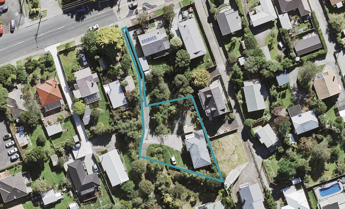 5/113 Beach Haven Road, Beach Haven, Auckland - Carousel 1