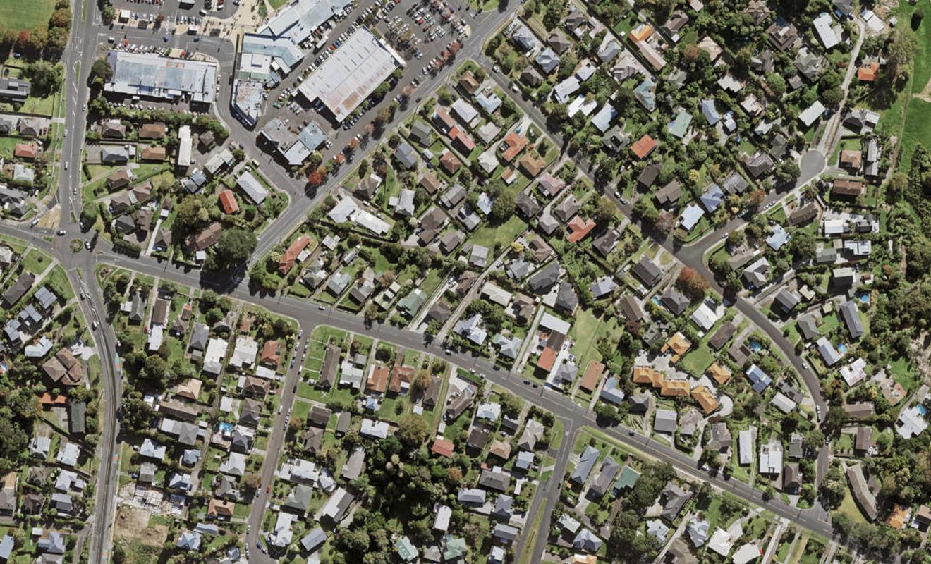 24A Exmouth Road, Northcote, Auckland - Carousel 1
