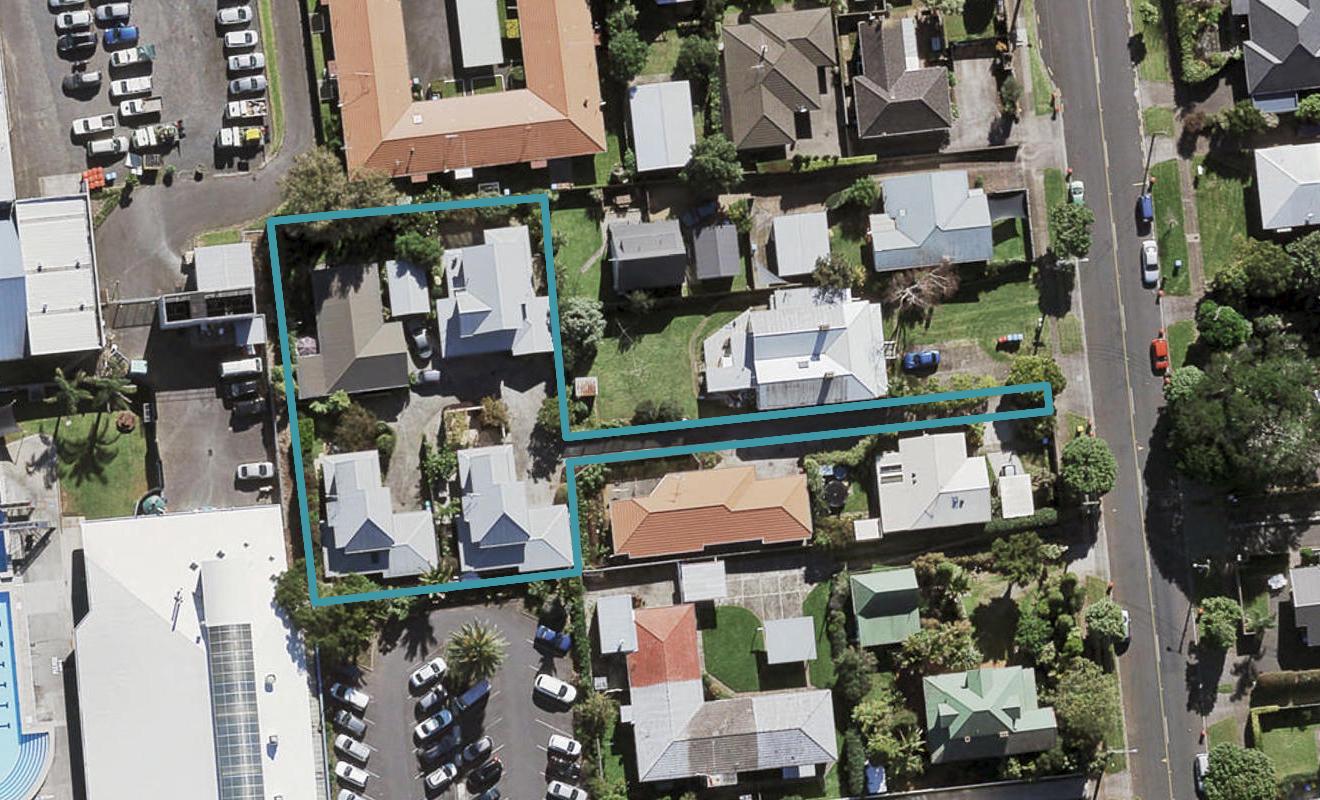 2/0 Selwyn Street, Onehunga, Auckland - Carousel 1