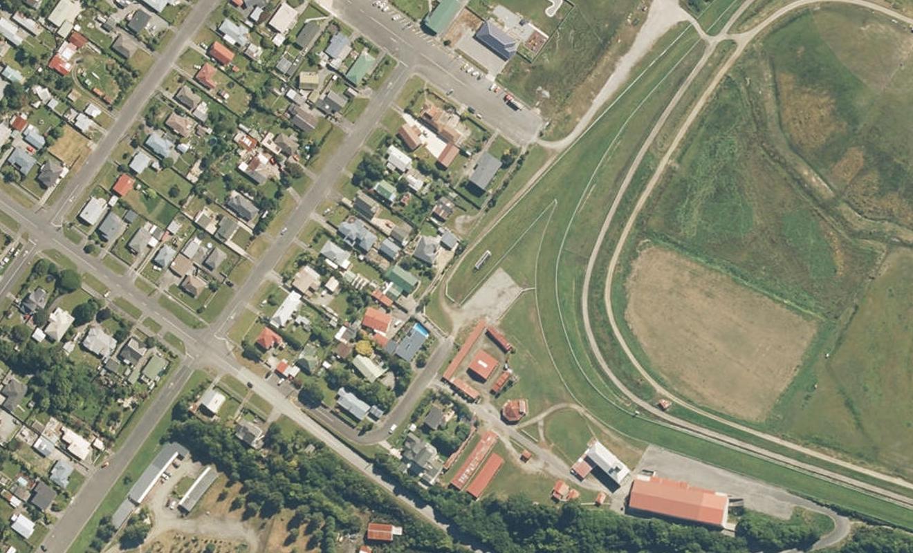 21 Dalton Street, Hokitika, Hokitika - Carousel 1