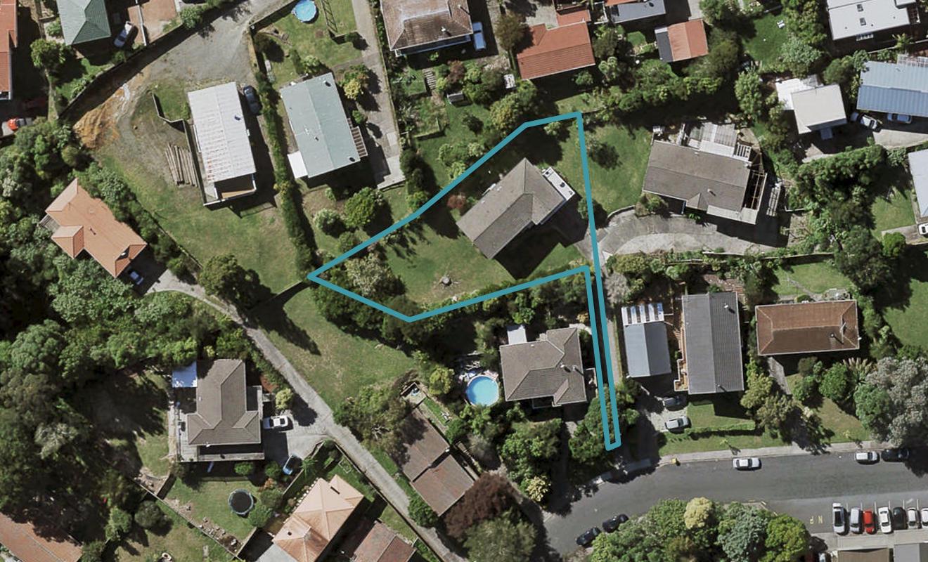 11 Laurina Road, Sunnynook, Auckland - Carousel 1