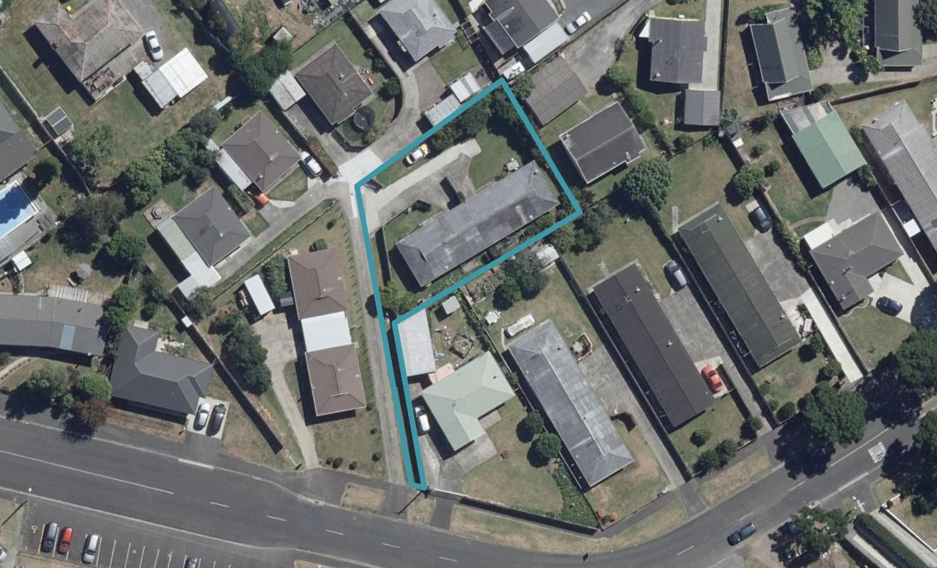 42 Livingstone Avenue, Nawton, Hamilton - Carousel 1