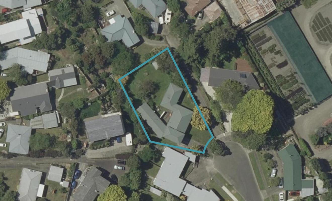 5 Patea Place, Terrace End, Palmerston North - Carousel 1