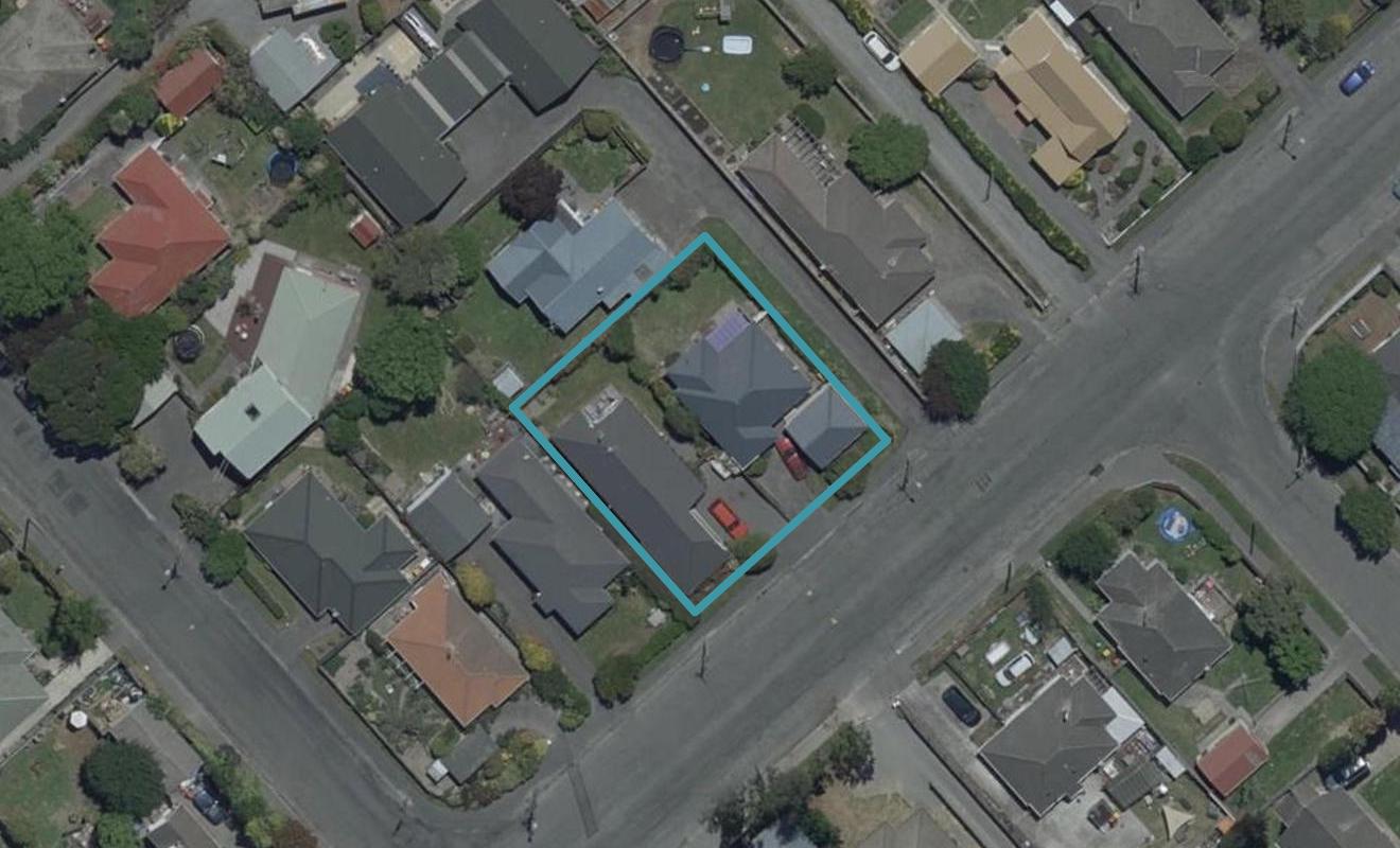 2/44 Aorangi Road, Bryndwr, Christchurch - Carousel 1