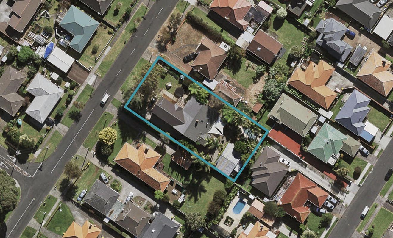 8/39 Central Avenue, Papatoetoe, Auckland - Carousel 1