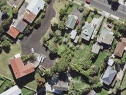 3/300 Great North Road, Henderson, Auckland