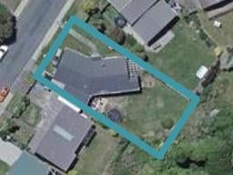 26 Somes Crescent, Newlands, Wellington