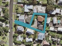 2/9A Alfred Street, Northcote Point, Auckland