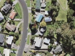 2/33 Elizabeth Drive, West Harbour, Auckland