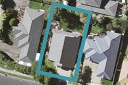 252 CASCADES RD, Botany Downs, Auckland