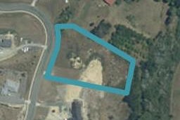 17 Eban Road, Redwood Valley