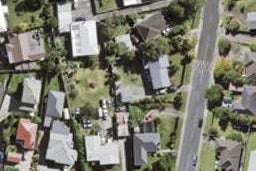 6/4 Waitaki Street, Henderson, Auckland