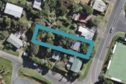 1 Surfdale Road, Surfdale, Waiheke Island
