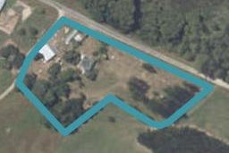 155 Cliffs Road, Cave