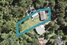 12 Mahoe Road, Titirangi, Auckland