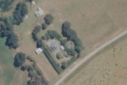 486 Rocky Gully Road, Cave