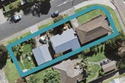 2/60 Flanshaw Road, Te Atatū South, Auckland