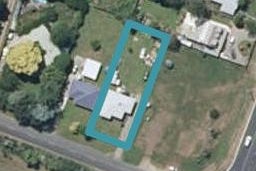 6 Waikawa Beach Road, Manakau, Levin