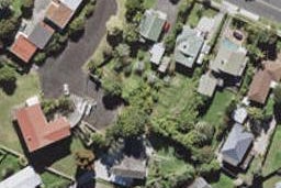 2/300 Great North Road, Henderson, Auckland