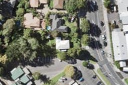 2/17 Sandspit Road, Cockle Bay, Auckland