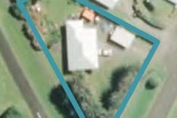 10 Layard Street, Opunake