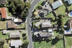 11 Dawnhaven Drive, Te Atatu Peninsula, Auckland