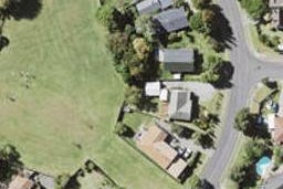 8D Weetman Drive, Browns Bay, Auckland