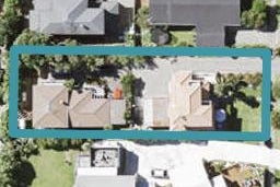 2/18 Rothesay Bay Road, Rothesay Bay, Auckland