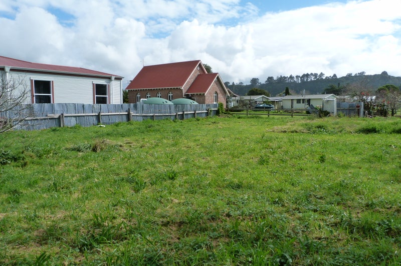 5 Monkhouse Street, Tolaga Bay - Carousel 2