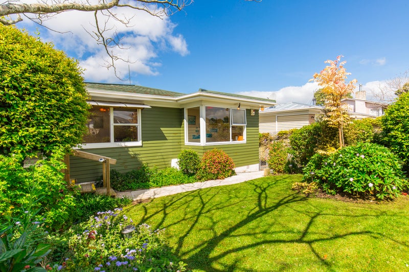 87 Lauderdale Road, Birkdale, Auckland - Carousel 1
