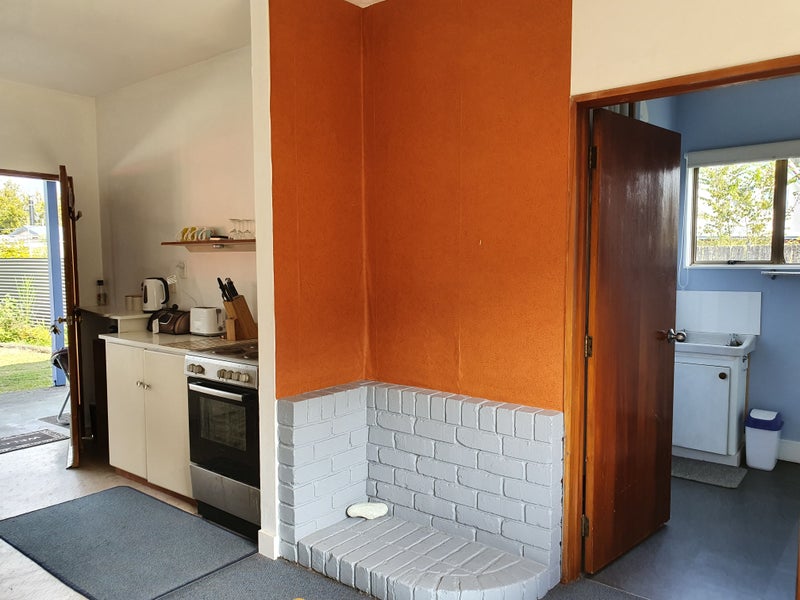 25 DENTS RD - Carousel 14