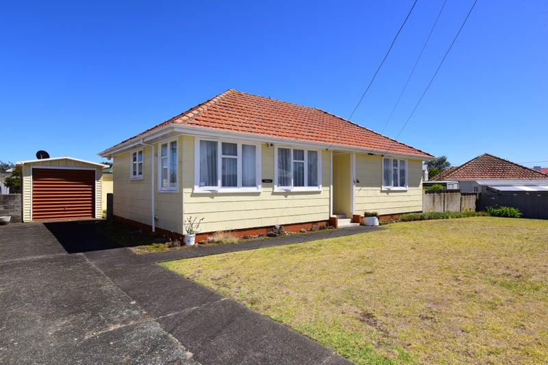 18 Burns Street, Tawhero, Whanganui - Carousel 1